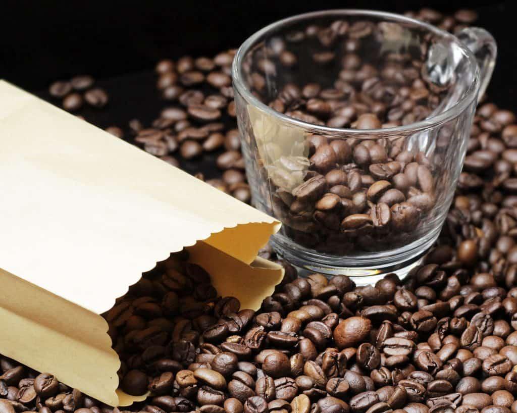 Coffee bags and everything you should know about them! - Evora Greens